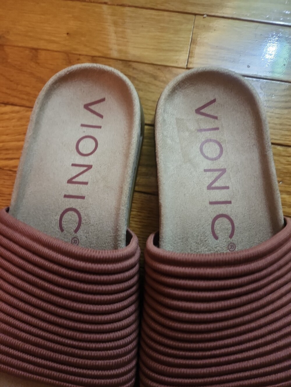 Vionic Evie Knit Women's Slide Sandals In The Color Withered Rose View 3